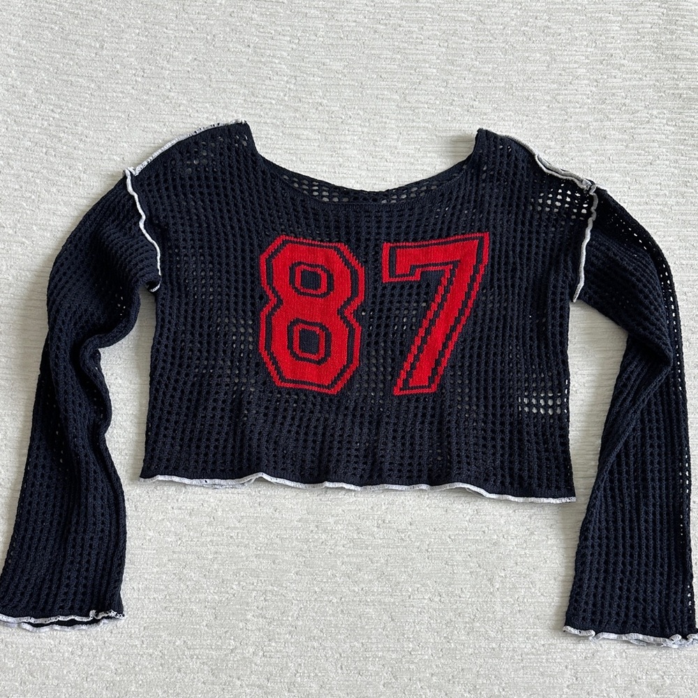Juniors Planet Heart Dark Navy Knit Sweater with Red 87